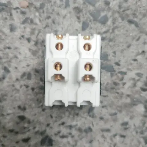 công tắc đôi  1 chiều (kép) Sino Vanlock S18CCS/2