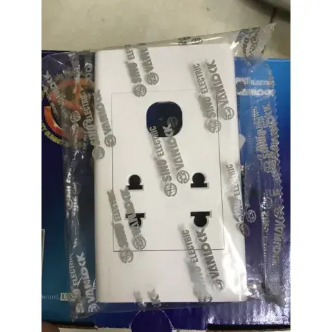 Mặt 1 lỗ và 2 ổ 2 chấu – Sino Vanlock – S18U2X