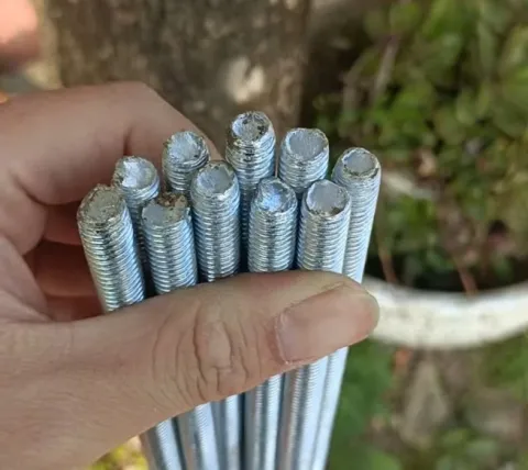 Thanh Ren Sắt, Ty Ren Treo 1m M6 M8 M10 M12 Chắc Chắn