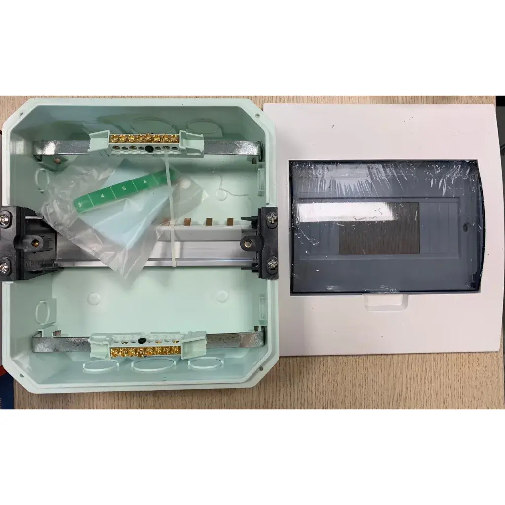 Tủ Điện Âm Tường 3/6 Module E4FC Sino - E4FC 3/6 LA