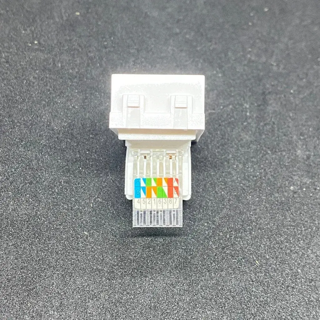 Hạt Ổ cắm Mạng Máy Tính (RJ45) Sino Vanlock S18CC31RJ5E