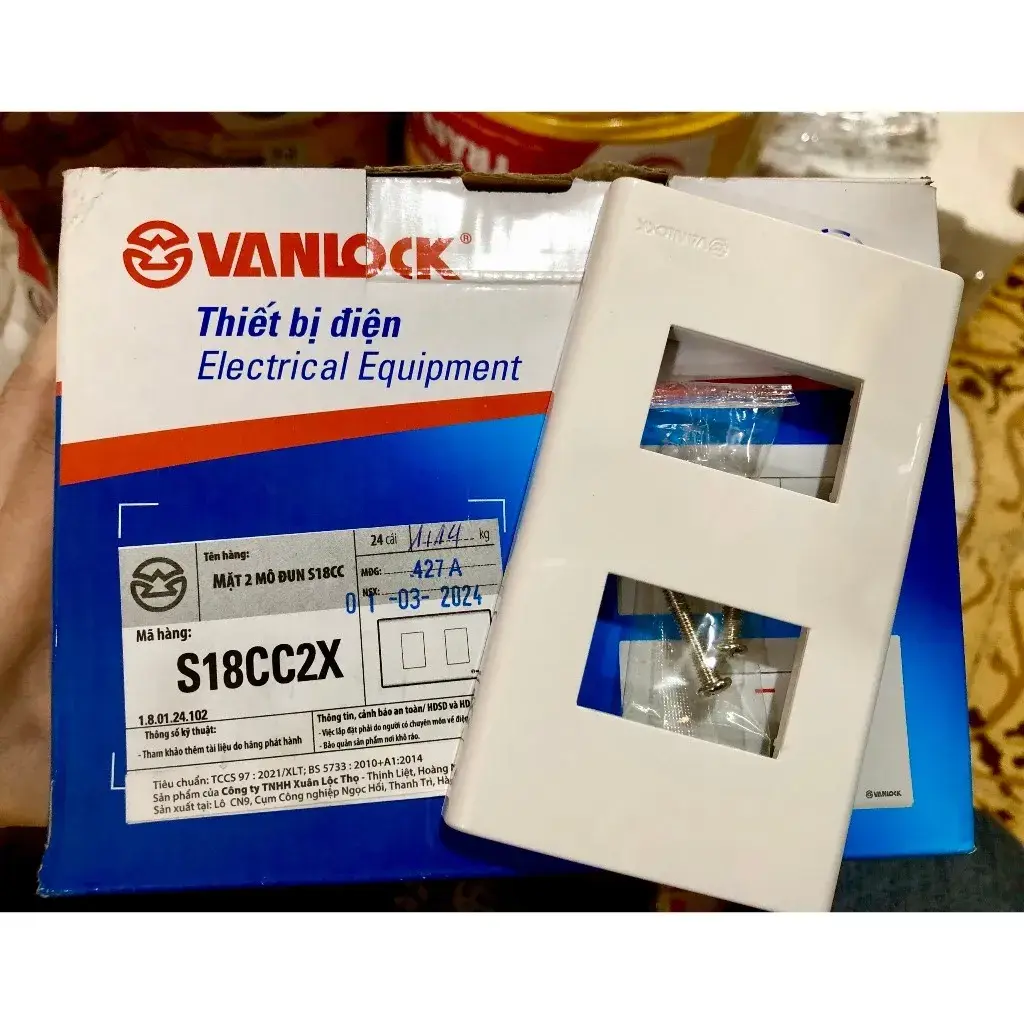 Mặt Lắp Thiết Bị Ổ Cắm Công Tắc Sino Vanlock S18CC (2 lỗ - S18CC2X)