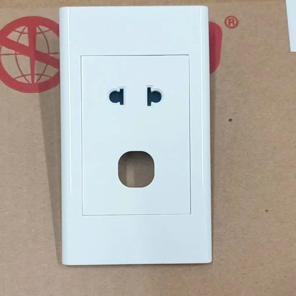 Mặt 1 Lỗ + 1 Ổ 2 Chấu Sino Vanlock S18UX