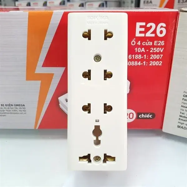 Ổ cắm điện cao cấp 4 lỗ gắn tường/táp lô E26 SOPOKA (2200W, 10A)