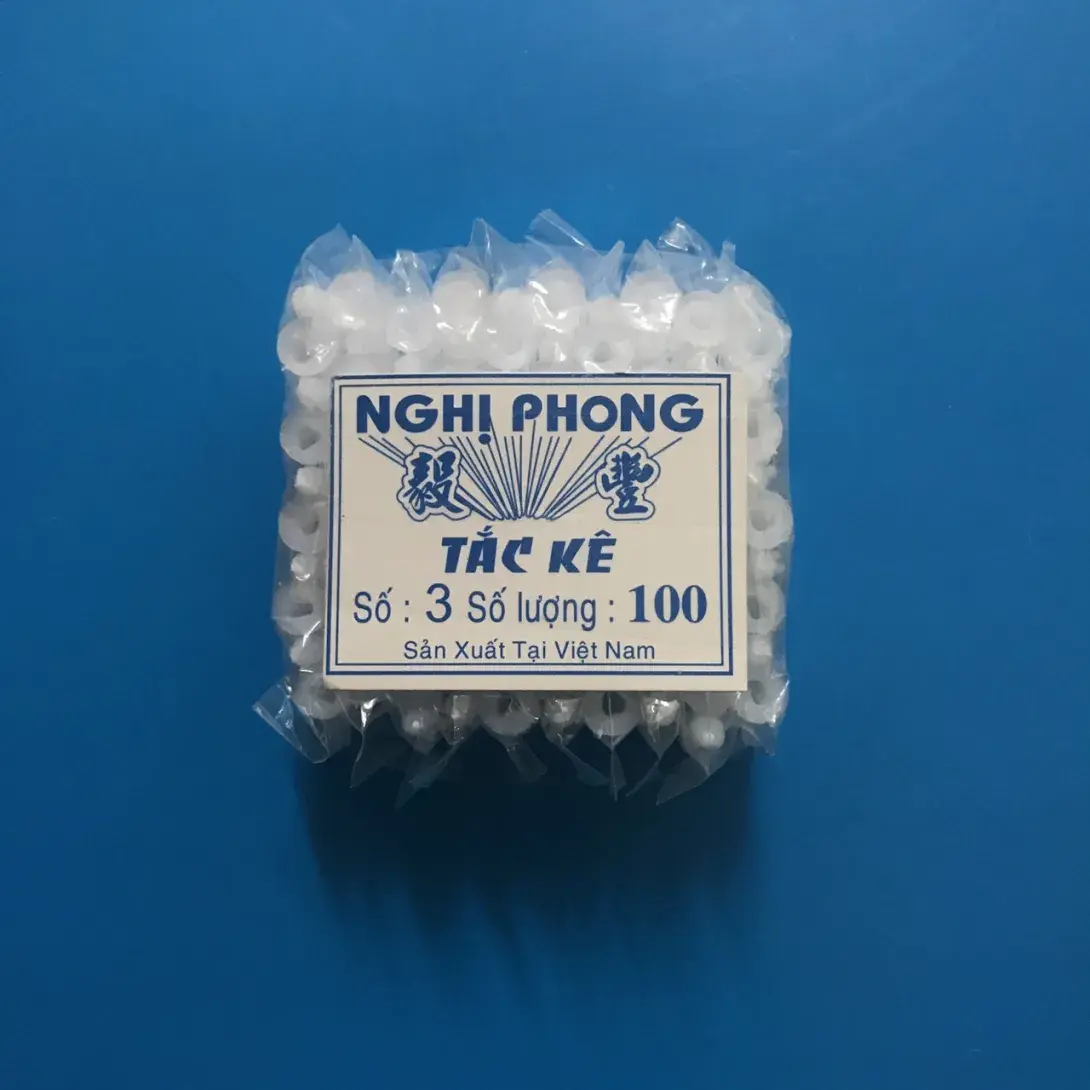 Tắc kê nhựa 6 Khía Nghị Phong