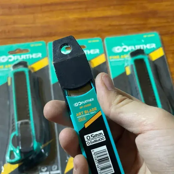 Hộp dao rọc giấy GO-FURTHER GF-25002